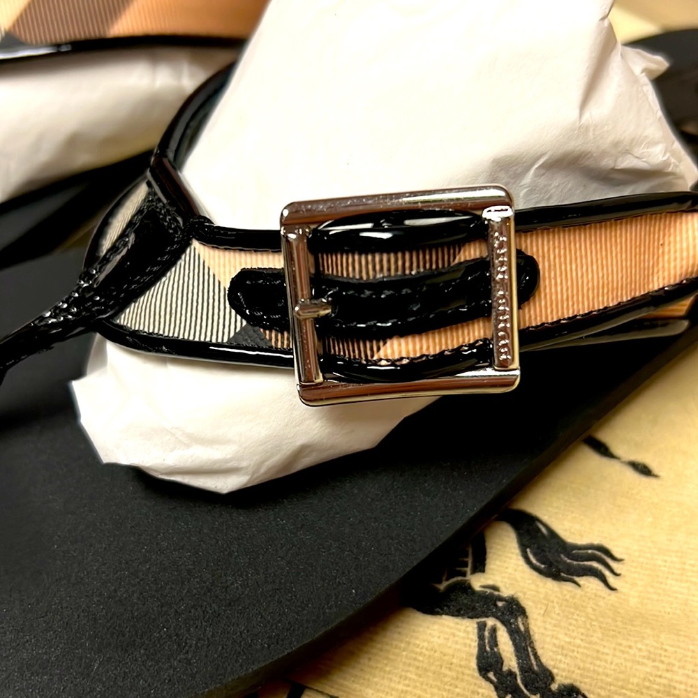 BURBERRY NOVA LANCASTER FLIP FLOP SIZE 38 NEW - Picture 4 of 9